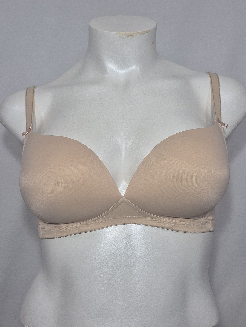 32G US (32H UK) Freya 4231 Fevo Molded Wire Free Bra Beige